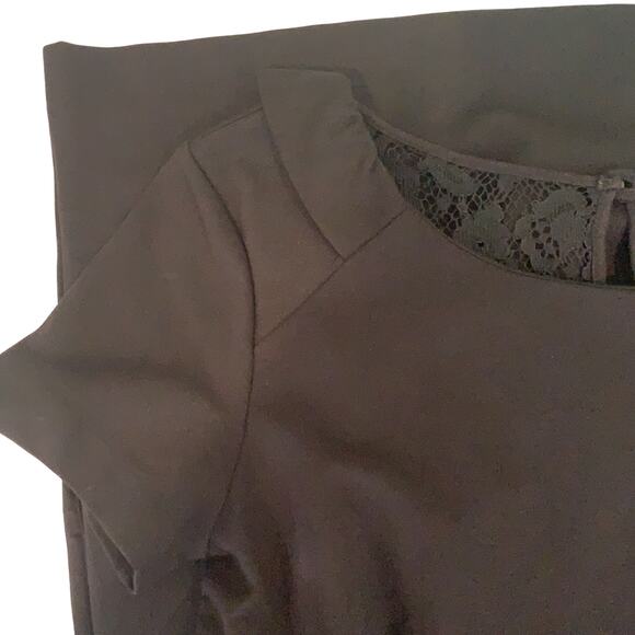 French Connection Dress Sz 6 Short Sleeve Lace Back Little Black Dress Ruffle - Picture 8 of 8